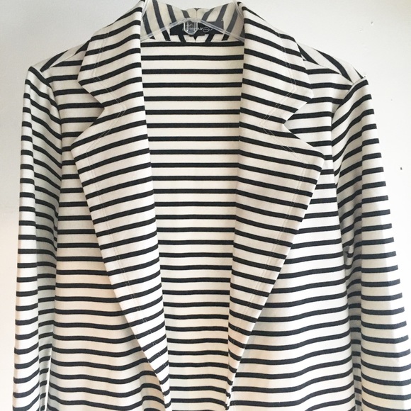 Forever 21 Jackets & Blazers - Striped Blazer